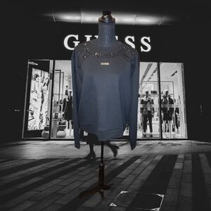 GUESS Black Scuba Crew Pullover - Size XL